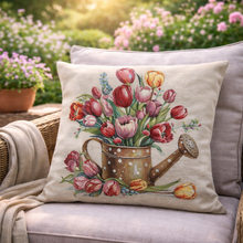 Carica l'immagine nel visualizzatore di Gallery, Copricuscino TULIP SEASON, Gobelin Jacquard, 45x45 cm