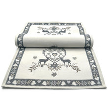 Laden Sie das Bild in den Galerie-Viewer, Tischläufer Runner Tischset MONTE CERVO GRAU, uni, Gobelin Jacquard

