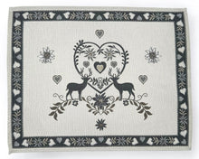 Laden Sie das Bild in den Galerie-Viewer, Tischläufer Runner Tischset MONTE CERVO GRAU, uni, Gobelin Jacquard
