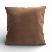 Laden Sie das Bild in den Galerie-Viewer, HESTA ATELIER Kissenbezug aus weichem Samt – Weicher und formstabiler Stoff – Angenehm weich – Modernes Design – Hergestellt in Italien – Ohne Füllung
