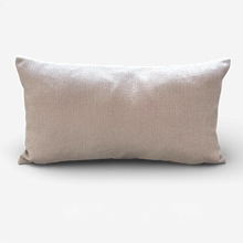 Laden Sie das Bild in den Galerie-Viewer, HESTA ATELIER Kissenbezug in Soft Linen – Weicher und formstabiler Stoff – Angenehm weich – Modernes Design – Hergestellt in Italien – Ohne Füllung
